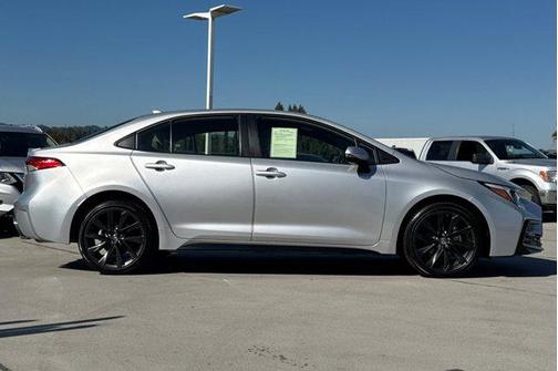 2024 Toyota Corolla Hybrid SE