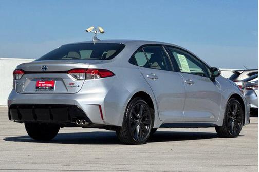2024 Toyota Corolla Hybrid SE
