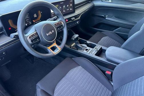 Interstellar Gray 2025 Kia K5 LXS