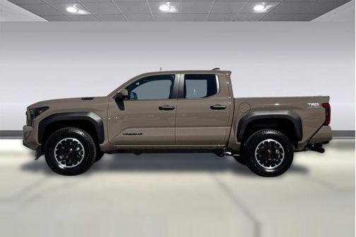 2026 Toyota Tacoma Hybrid TRD Off Road