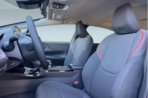Wind Chill Pearl 2026 Toyota Prius Plug-In Hybrid SE