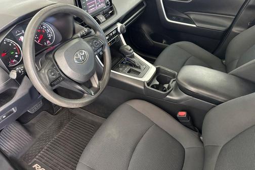 Silver Sky Metallic 2020 Toyota RAV4 LE