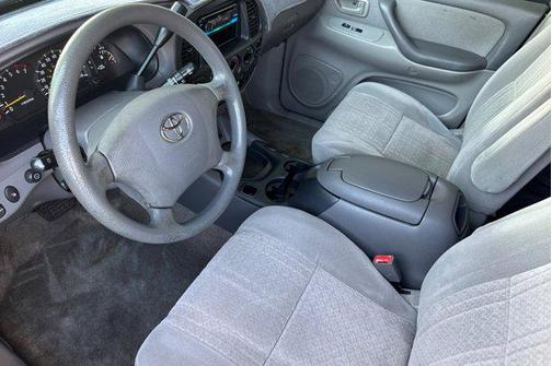 2004 Toyota Tundra SR5