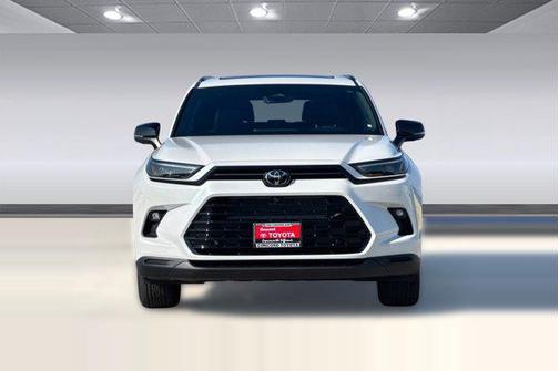 2026 Toyota Highlander Hybrid Base