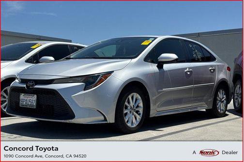 2020 Toyota Corolla LE