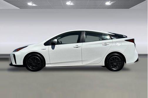 2022 Toyota Prius L