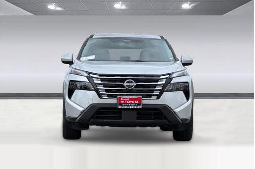 Brilliant Silver Metallic 2025 Nissan Rogue SV