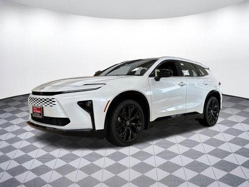 2025 Toyota Crown Signia XLE