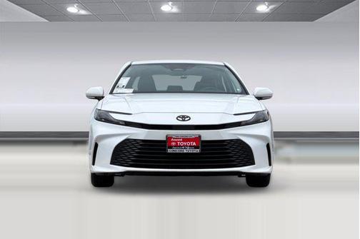 Ice Cap 2025 Toyota Camry LE