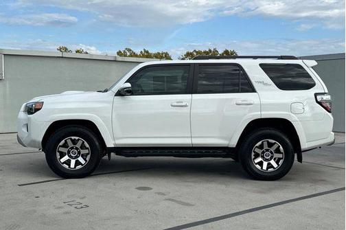 2022 Toyota 4Runner TRD Off Road Premium
