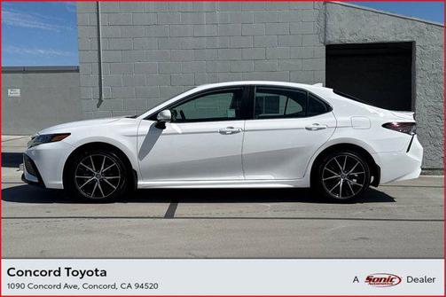 2023 Toyota Camry SE