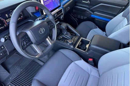 2026 Toyota Tacoma Hybrid TRD Off Road