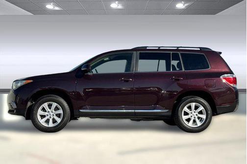 2011 Toyota Highlander SE