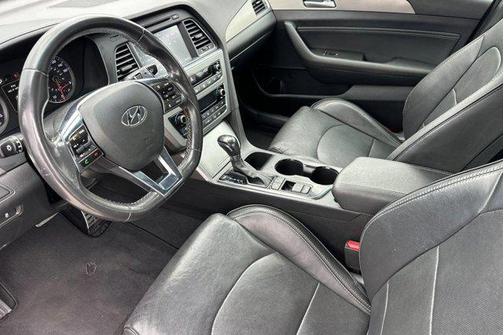 Phantom Black 2015 Hyundai SONATA Limited 2.0T