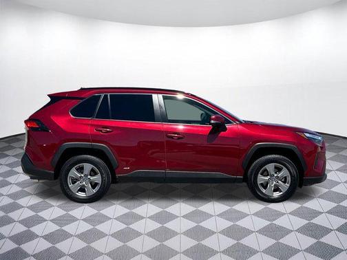 2023 Toyota RAV4 Hybrid LE