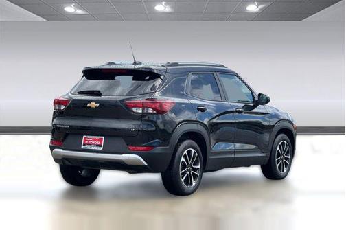 Mosaic Black Metallic 2025 Chevrolet Trailblazer LT