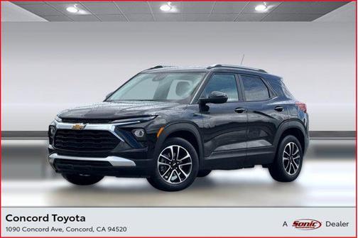 Mosaic Black Metallic 2025 Chevrolet Trailblazer LT