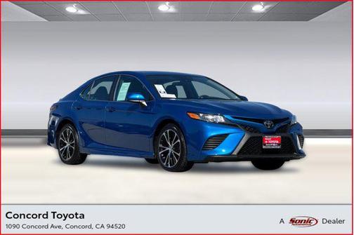 2019 Toyota Camry SE