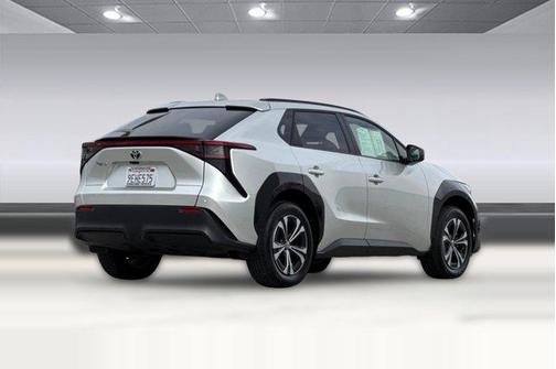 2023 Toyota bZ4X XLE