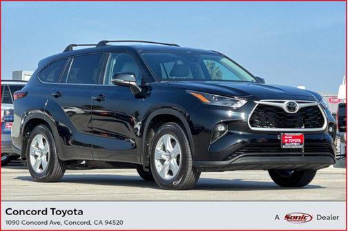 2024 Toyota Highlander LE