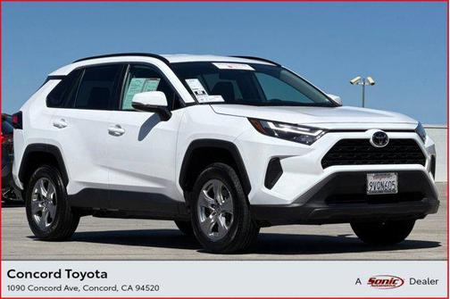 2023 Toyota RAV4 XLE