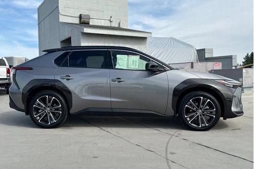 2023 Toyota bZ4X Limited