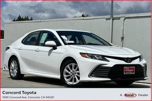 2024 Toyota Camry LE
