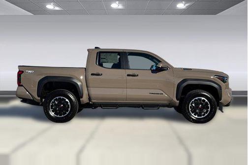 2026 Toyota Tacoma Hybrid TRD Off Road