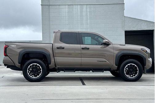 2026 Toyota Tacoma Hybrid TRD Off Road