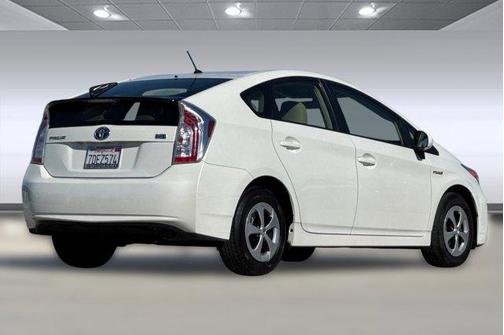 2014 Toyota Prius Two