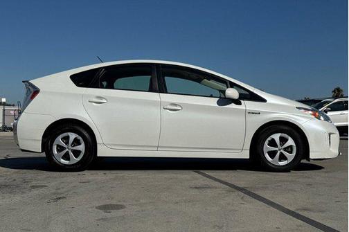 2014 Toyota Prius Two