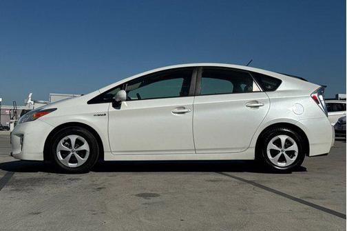 2014 Toyota Prius Two