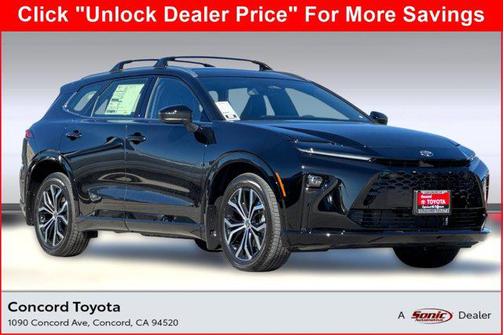 2025 Toyota Crown Signia XLE