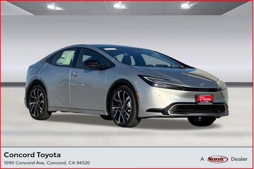 2026 Toyota Prius Plug-In Hybrid SE