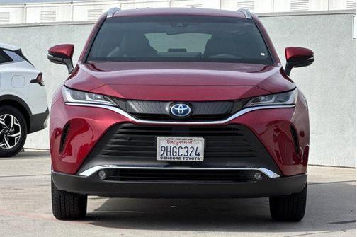 Ruby Flare Pearl 2023 Toyota Venza XLE