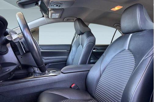 Midnight Black Metallic 2024 Toyota Camry SE