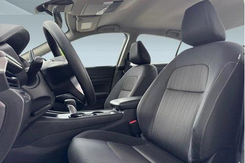 Glacier White 2025 Nissan Altima SV FWD