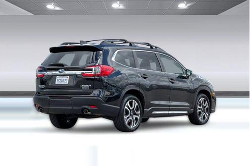 Crystal Black Silica 2023 Subaru Ascent Limited 8-Passenger