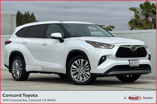 2023 Toyota Highlander Platinum