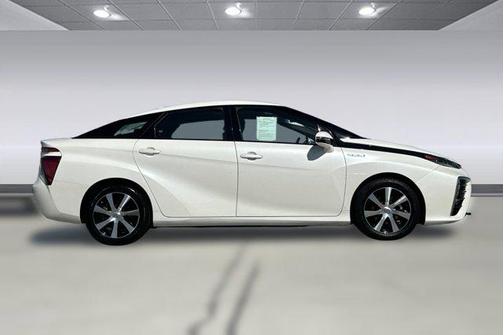 2019 Toyota Mirai Base
