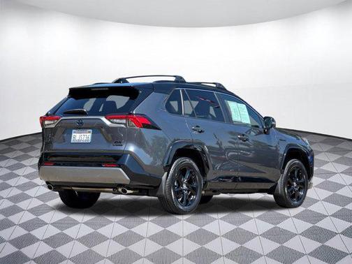 2019 Toyota RAV4 Hybrid SE