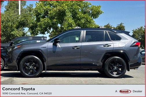 2019 Toyota RAV4 Hybrid SE
