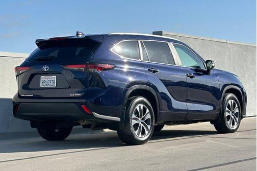2024 Toyota Highlander XLE