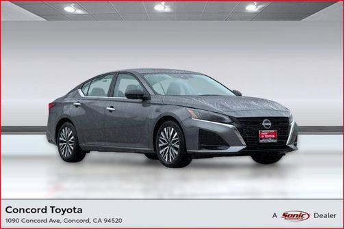 Gun Metallic 2025 Nissan Altima SV FWD