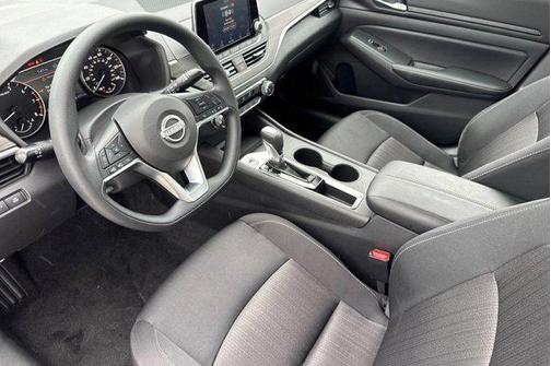 Gun Metallic 2025 Nissan Altima SV FWD