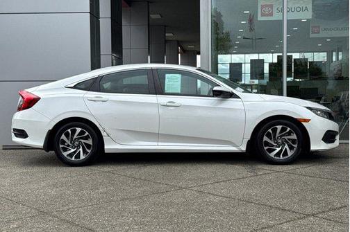 White 2016 Honda Civic EX
