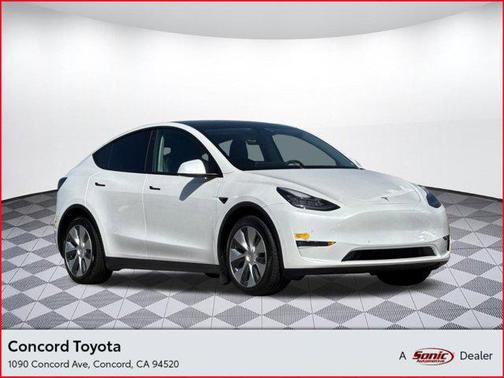 2021 Tesla Model Y Long Range Dual Motor All-Wheel Drive