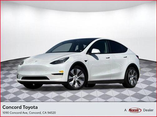 2021 Tesla Model Y Long Range Dual Motor All-Wheel Drive