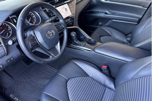 Blue 2018 Toyota Camry SE