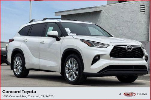 Blizzard Pearl 2021 Toyota Highlander Limited